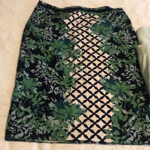 Last day NWOT Boden Cotton Slim Skirt for Spring - Picture 3 of 6